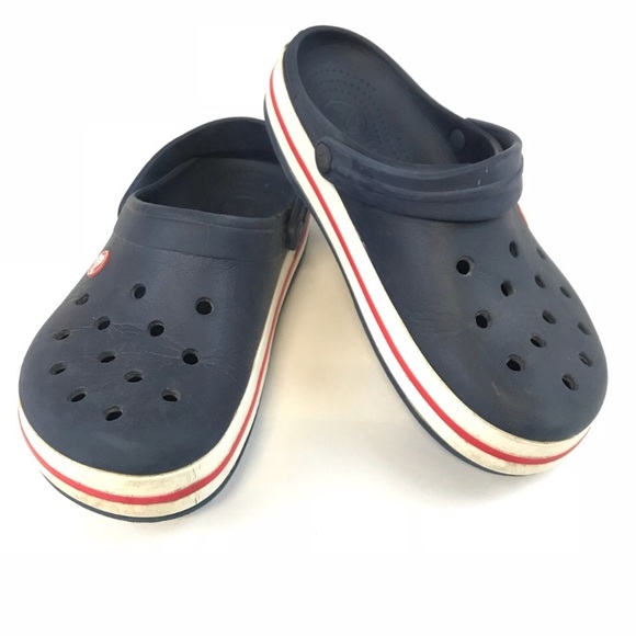 crocs blue red white
